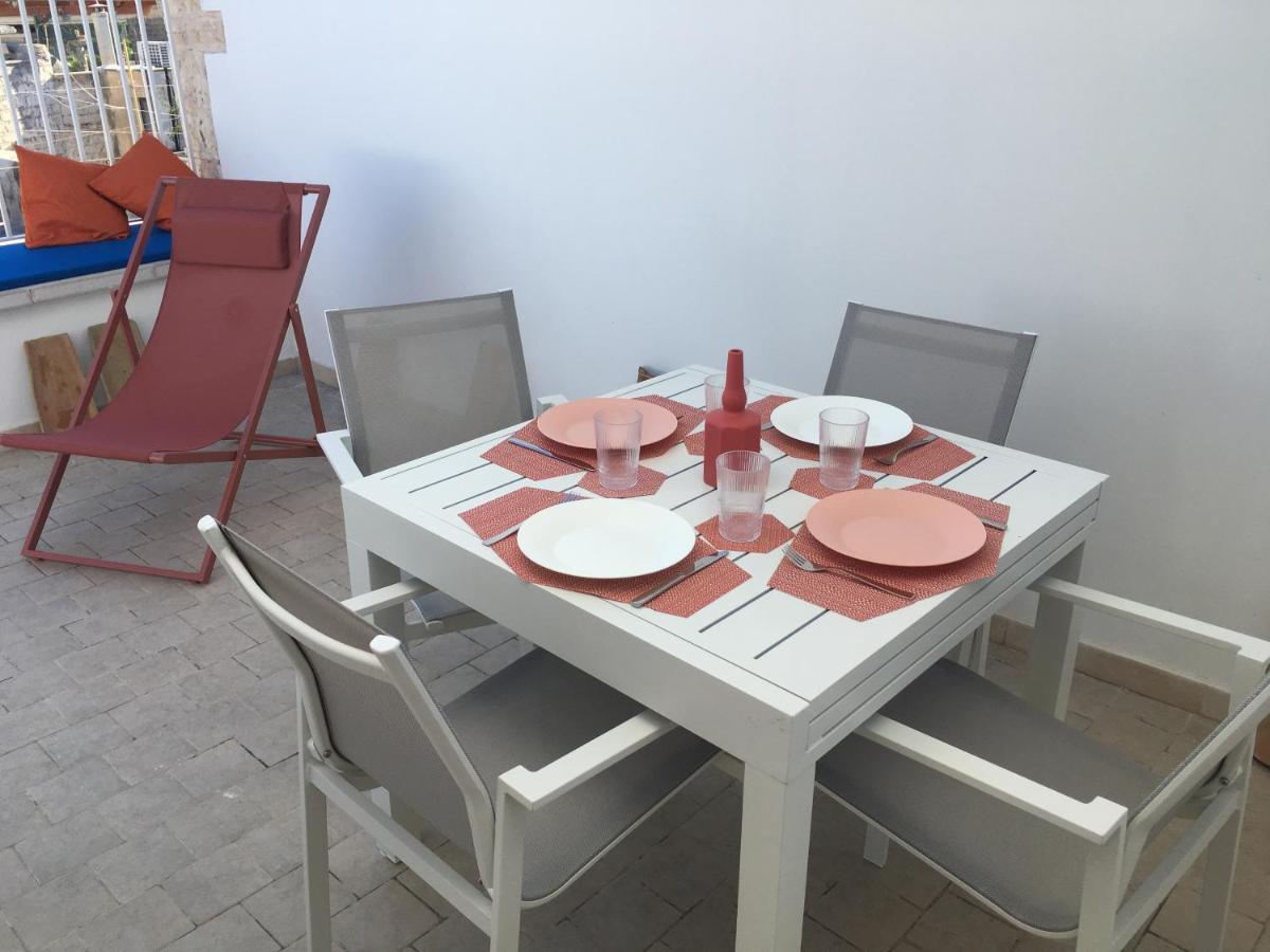 Апартаменти La Terrazza Sul Mare - Dimora Di Charme Джовінаццо Екстер'єр фото