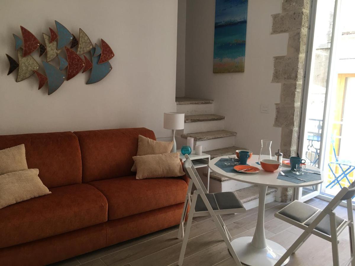 Апартаменти La Terrazza Sul Mare - Dimora Di Charme Джовінаццо Екстер'єр фото